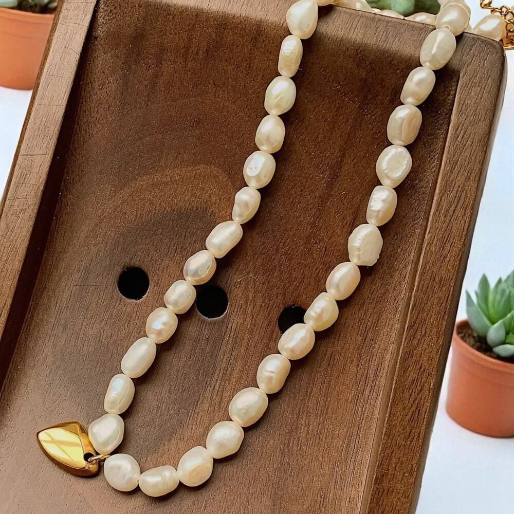 18K Gold Non-Tarnish Classic Freshwater Pearl Necklace
